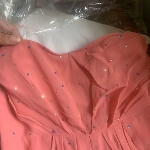 twelfth street by Cynthia Vincent silk dress in Size 4. Fully Lined!